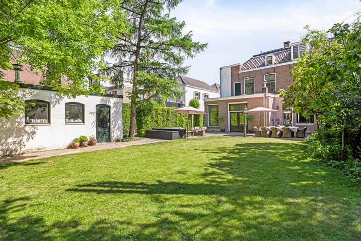 Foto 74 van Vughtstraat 10