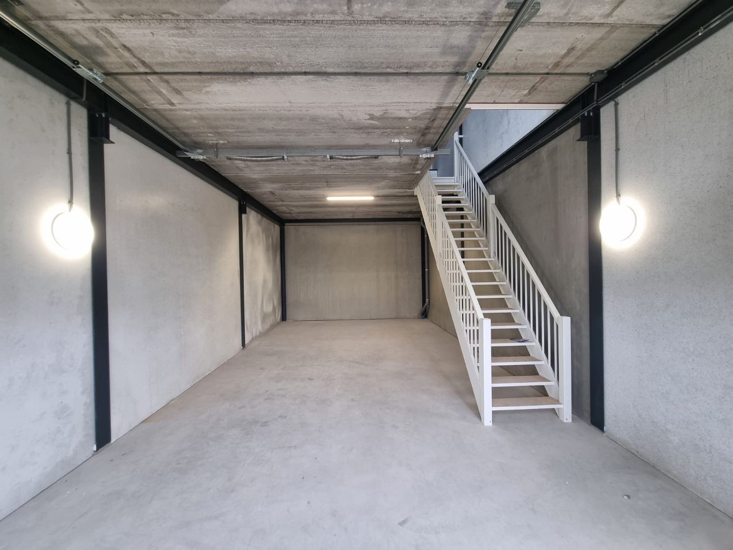 Bekijk foto 5 van Laurens Jzn. Costerstraat 4-G