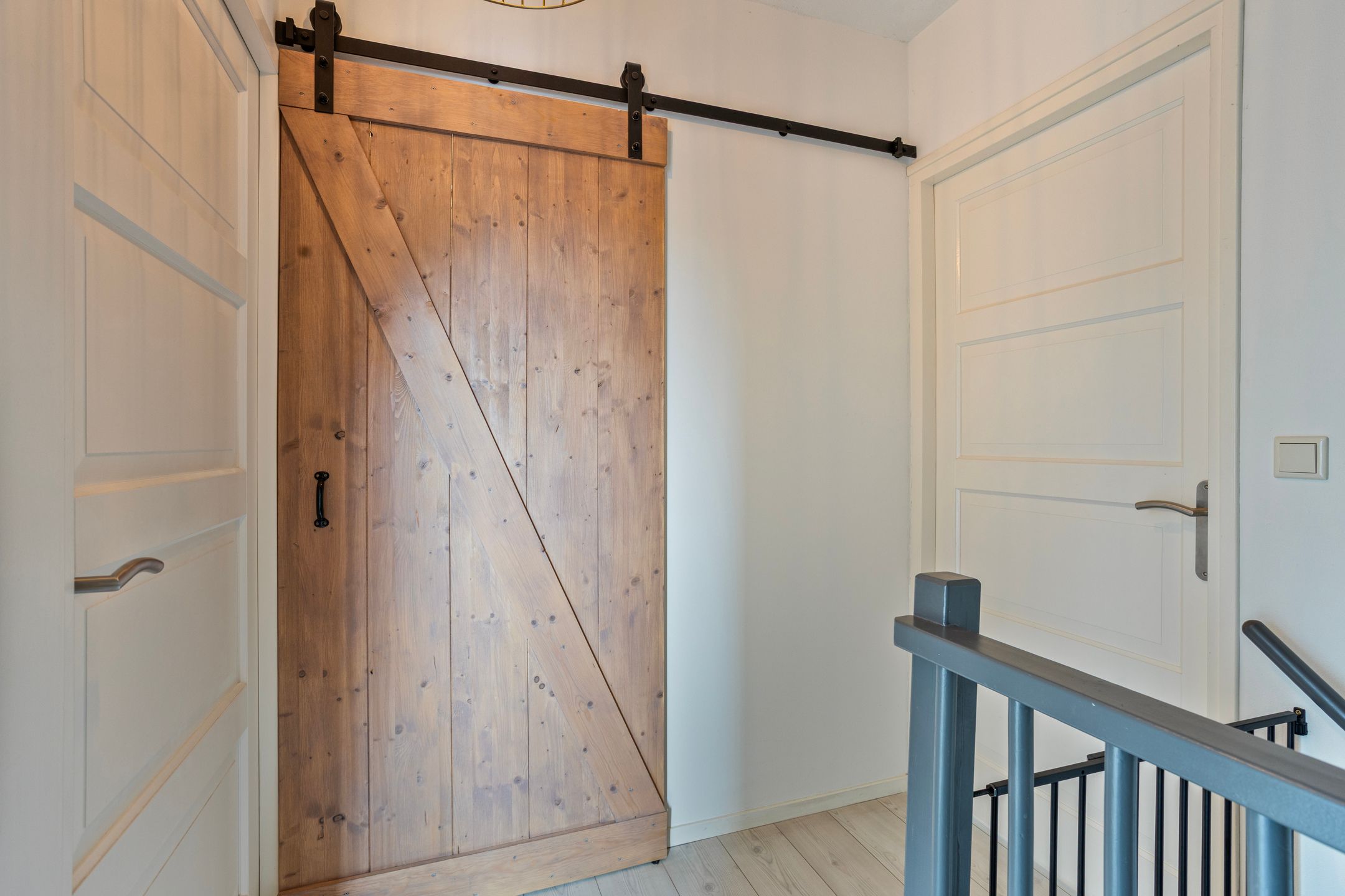 Photo 27 of Professor Schreinemakersstraat 33