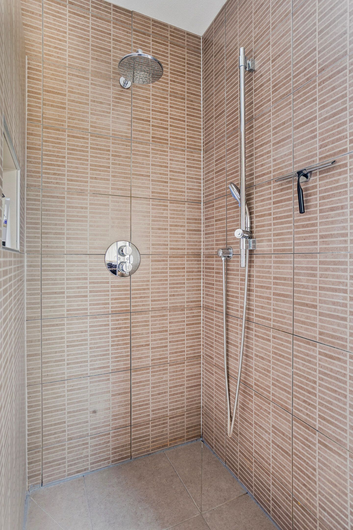 Photo 36 of Professor Schreinemakersstraat 33