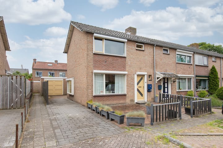 Foto 5 van Steenstraat 8