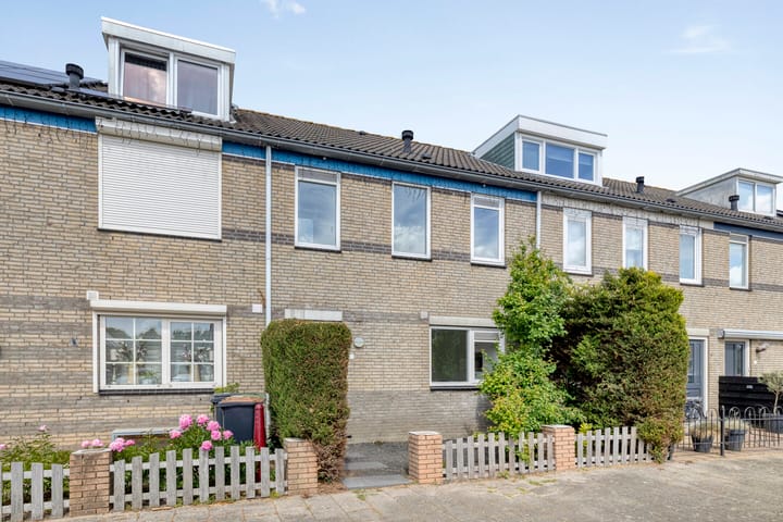 Foto 22 van Moeder Teresastraat 32