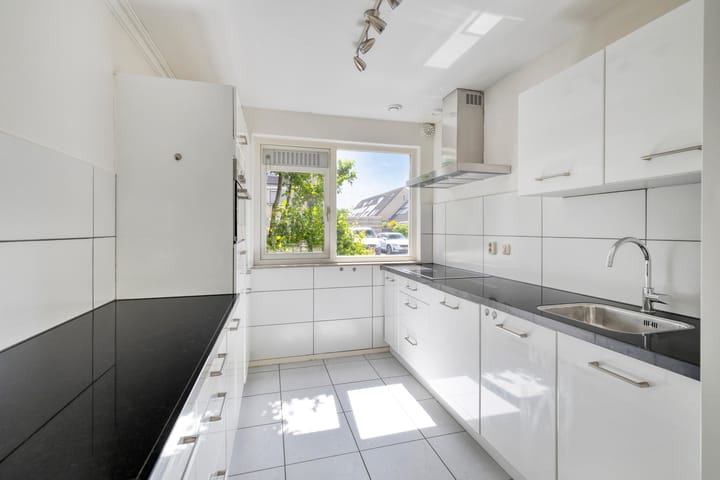 Foto 10 van Moeder Teresastraat 32