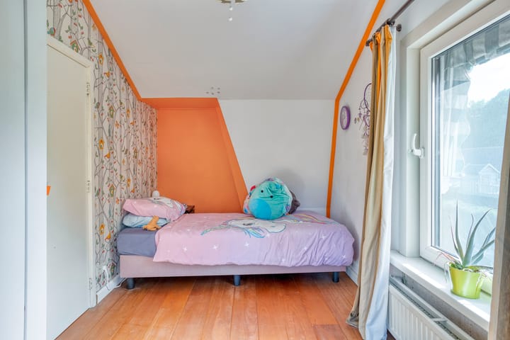 Foto 24 van Leidsestraatweg 8