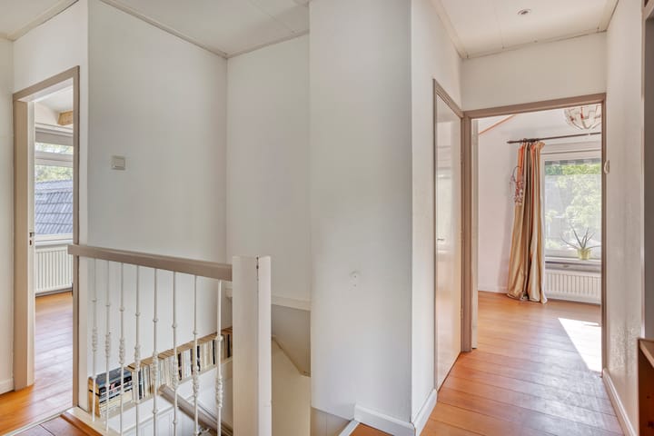 Foto 28 van Leidsestraatweg 8