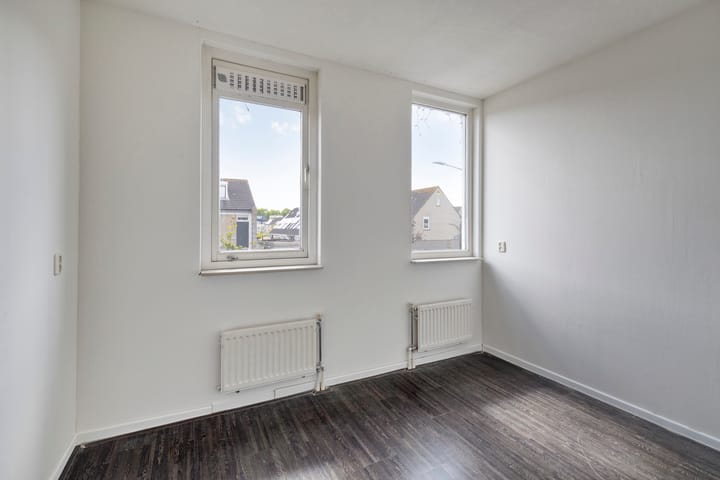 Foto 15 van Moeder Teresastraat 32