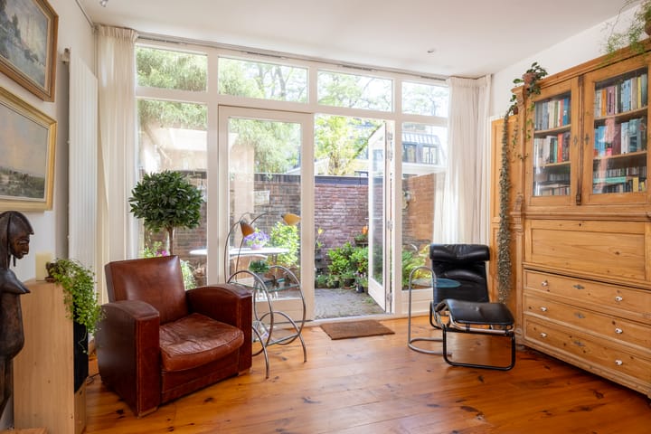 Foto 13 van Looierstraat 8