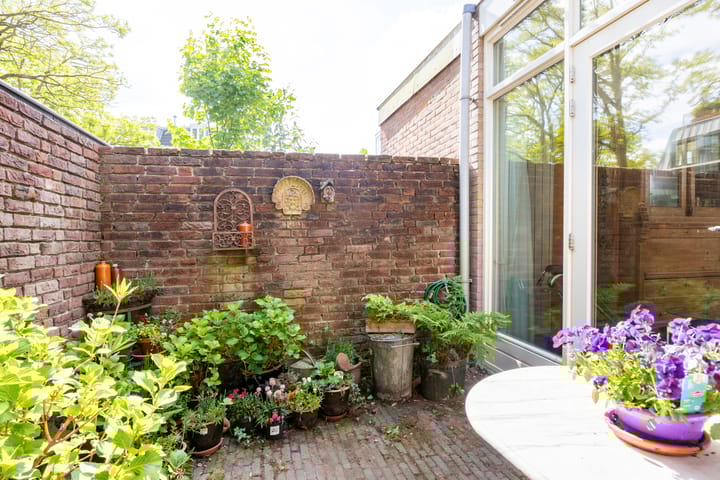 Foto 17 van Looierstraat 8