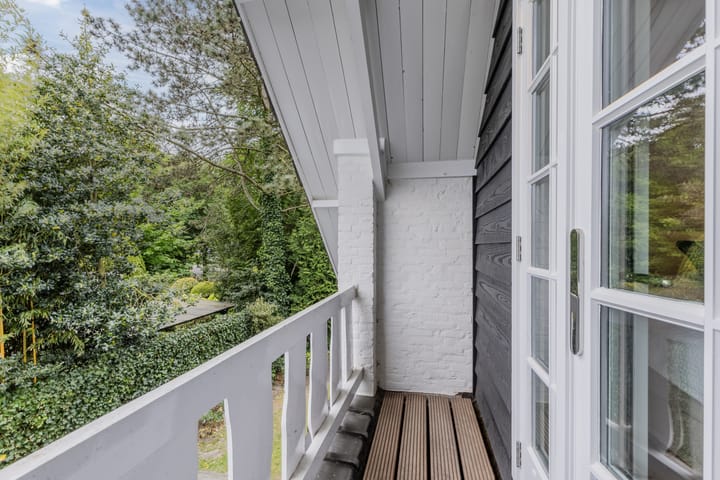 Photo 32 of Zuidlaan 14