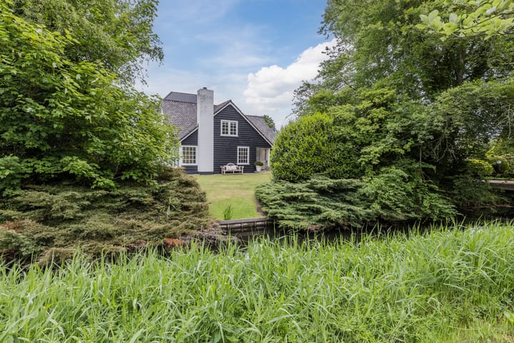 Photo 35 of Zuidlaan 14