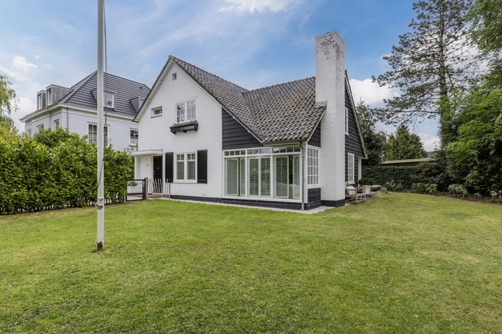 Photo 41 of Zuidlaan 14