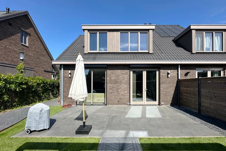 Foto 26 van Dijkstraat 128