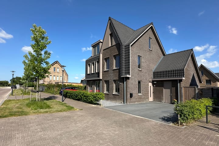 Foto 34 van Dijkstraat 128