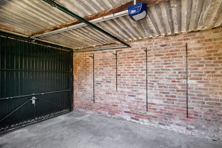 Foto 28 van Schoolstraat 25