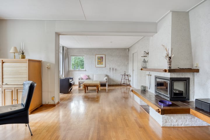 Foto 2 van Dennenlaan 12