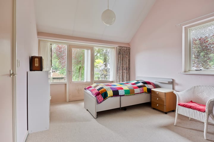 Foto 21 van Dennenlaan 12