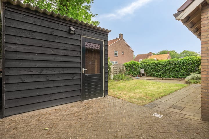 Foto 33 van Dennenlaan 12