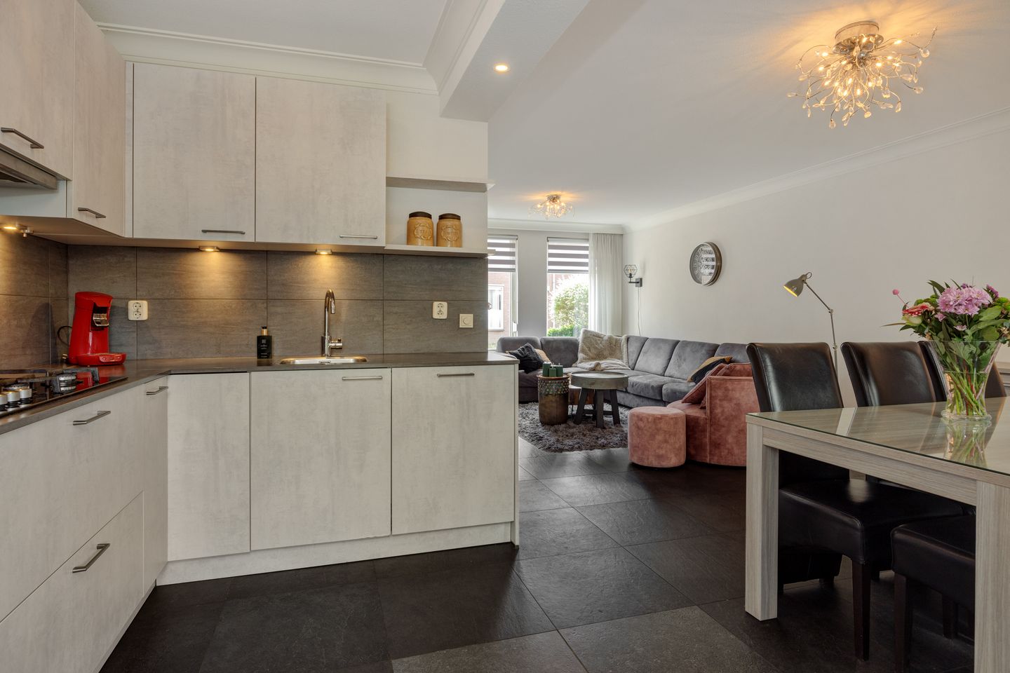 Foto 10 van Eikenwal 14