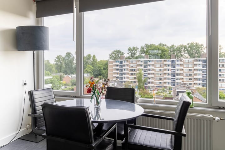 Photo 6 of Blondeelstraat 124