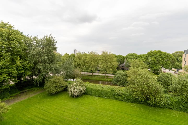 Photo 15 of Blondeelstraat 124