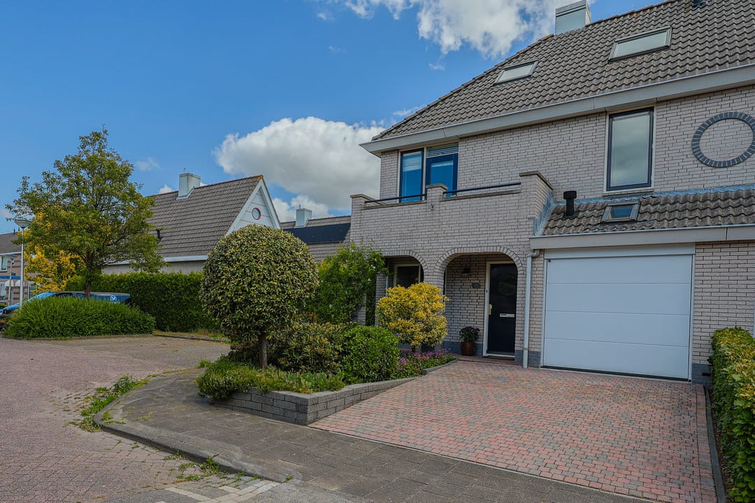 Foto 1 van Batelier 15