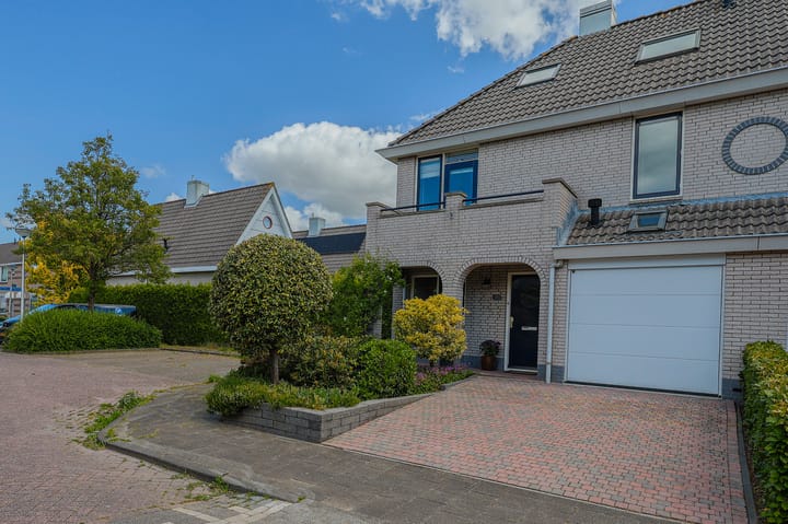 Foto 1 van Batelier 15