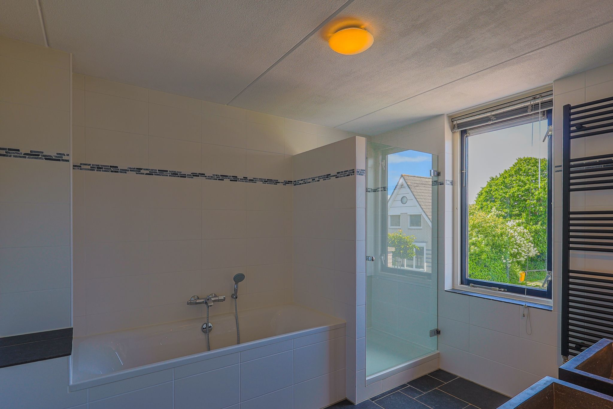 Foto 24 van Batelier 15