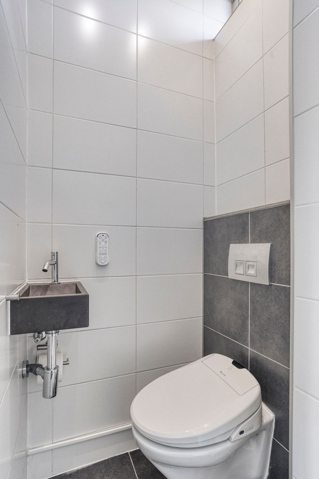 Foto 7 van Cornelis Roobolstraat 49