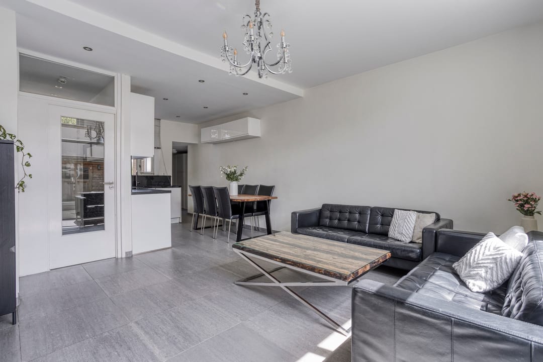 Foto 8 van Cornelis Roobolstraat 49