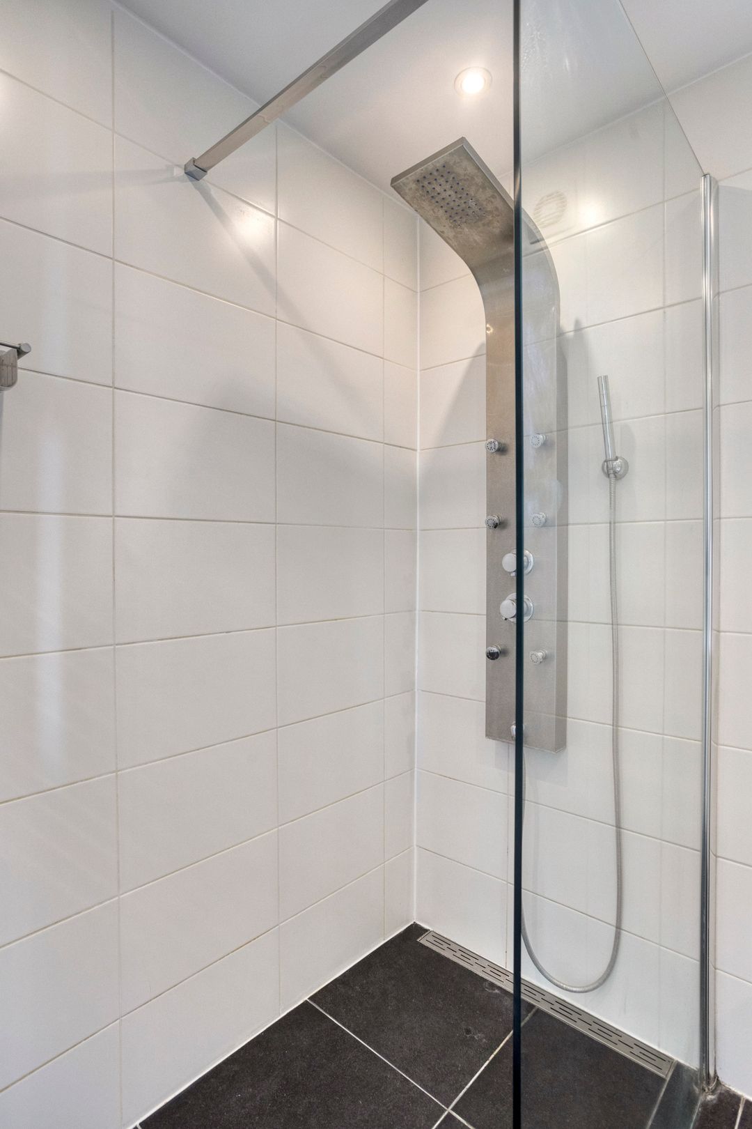 Foto 16 van Cornelis Roobolstraat 49