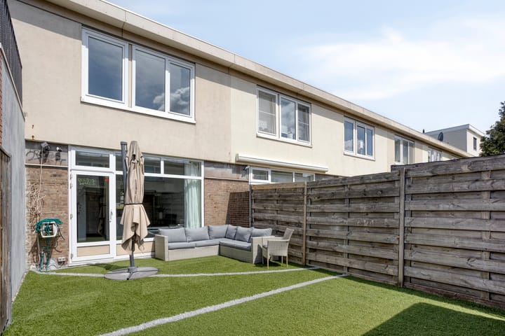 Foto 1 van Cornelis Roobolstraat 49