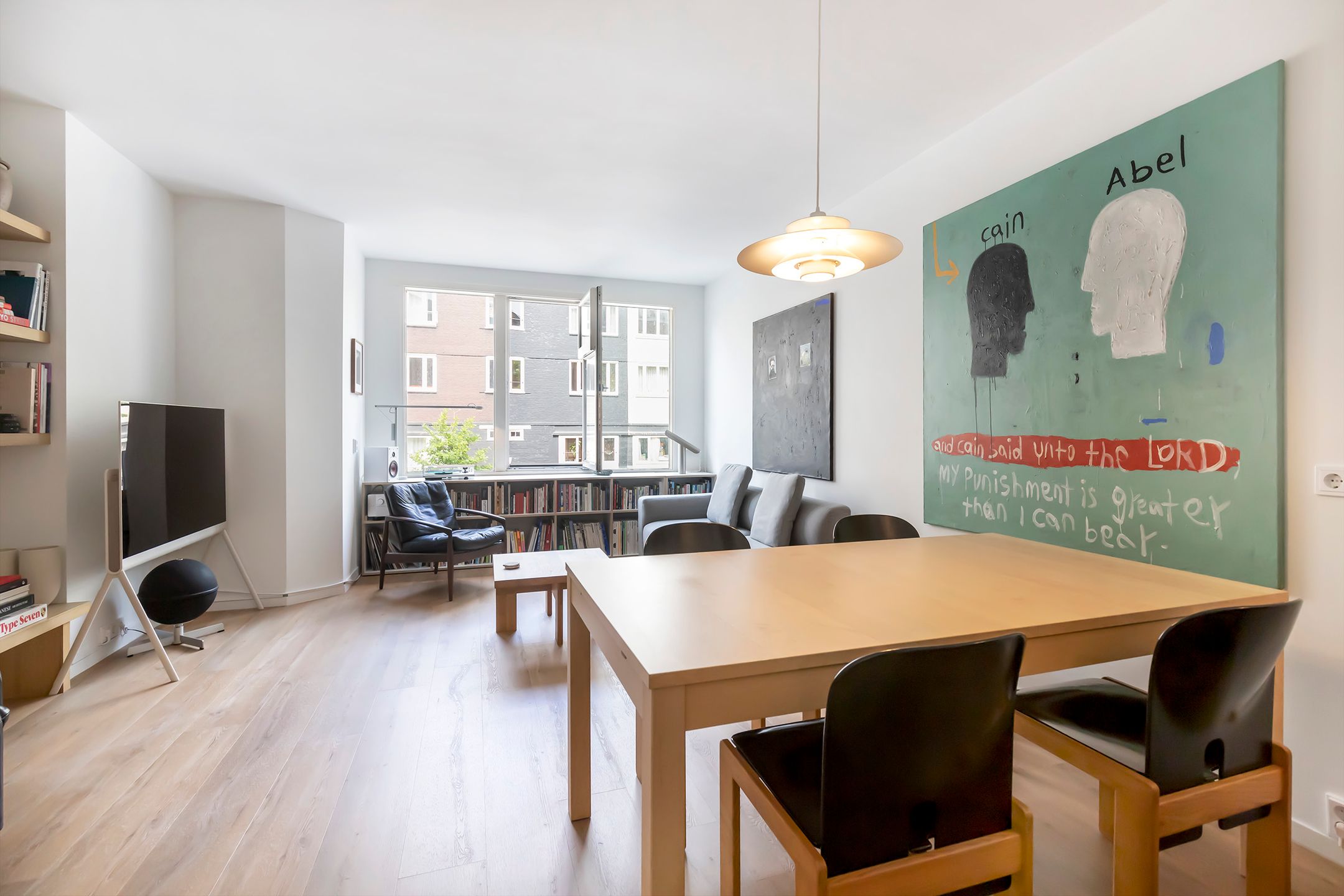 Photo 3 of Van Hilligaertstraat 12-B