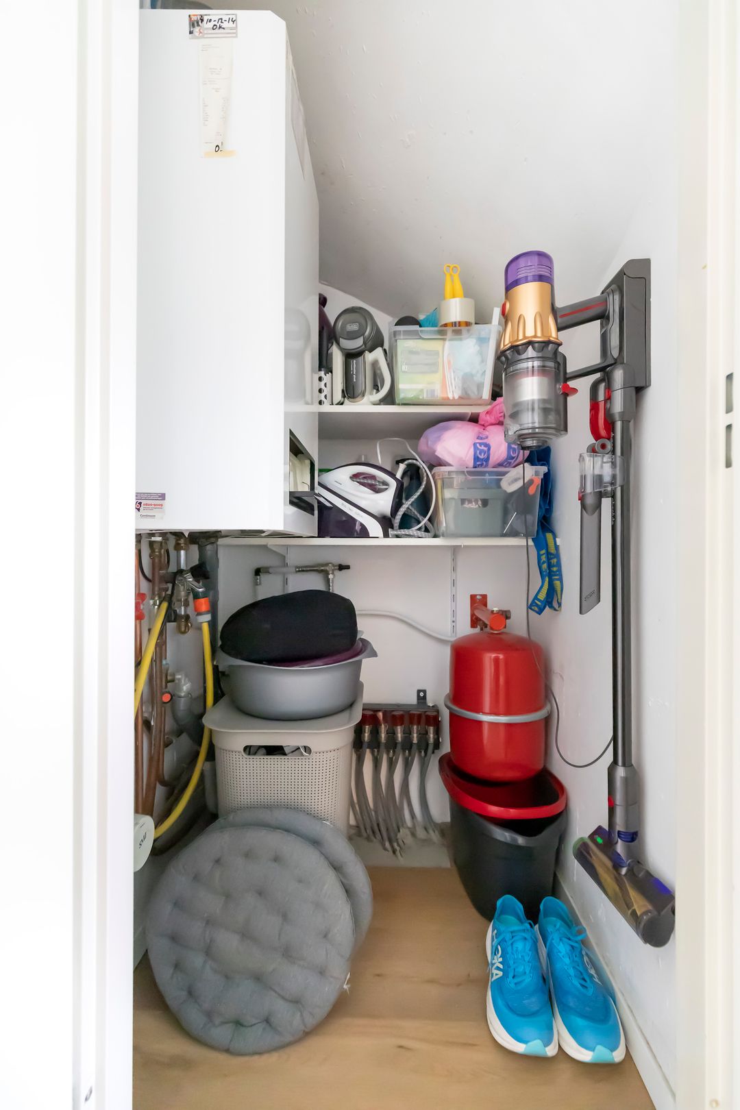 Photo 32 of Van Hilligaertstraat 12-B