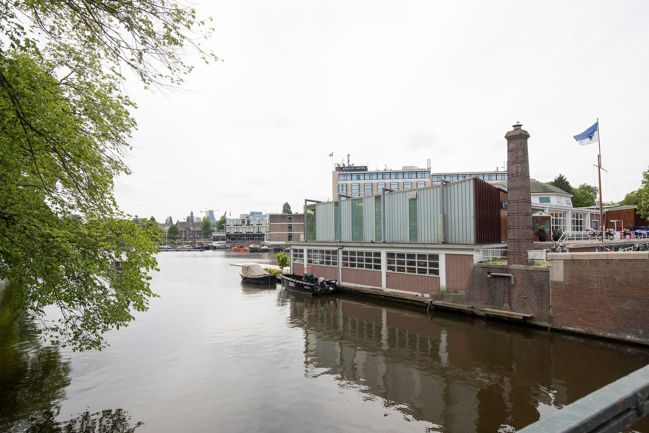 Photo 42 of Van Hilligaertstraat 12-B