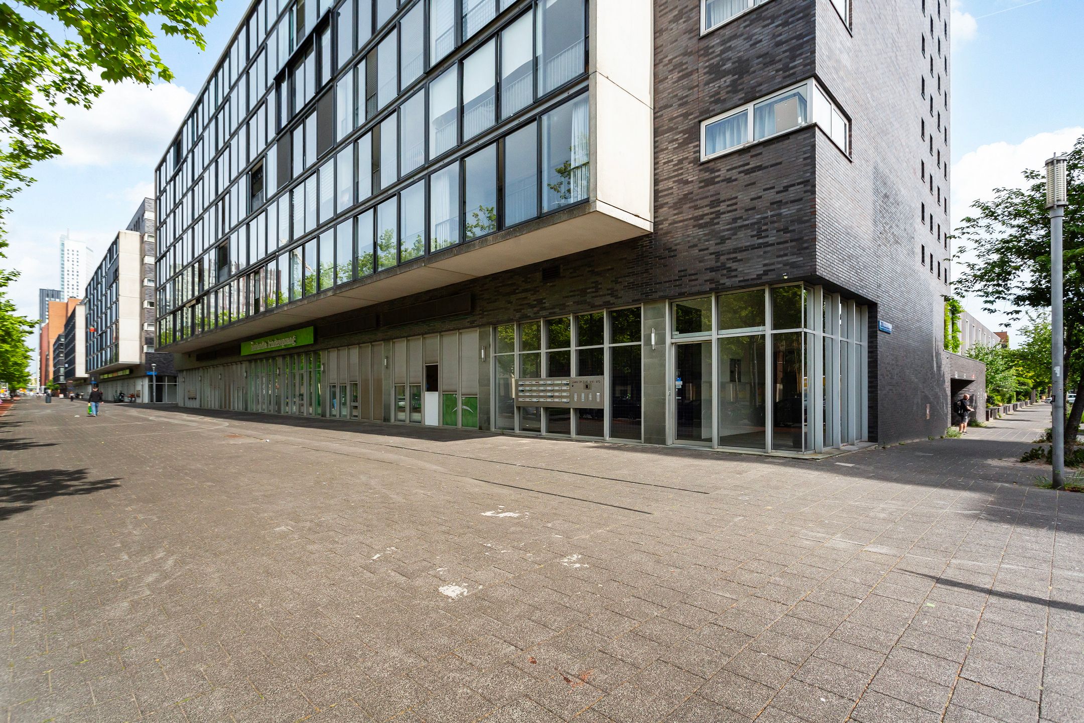 Foto 24 van Laan op Zuid 958