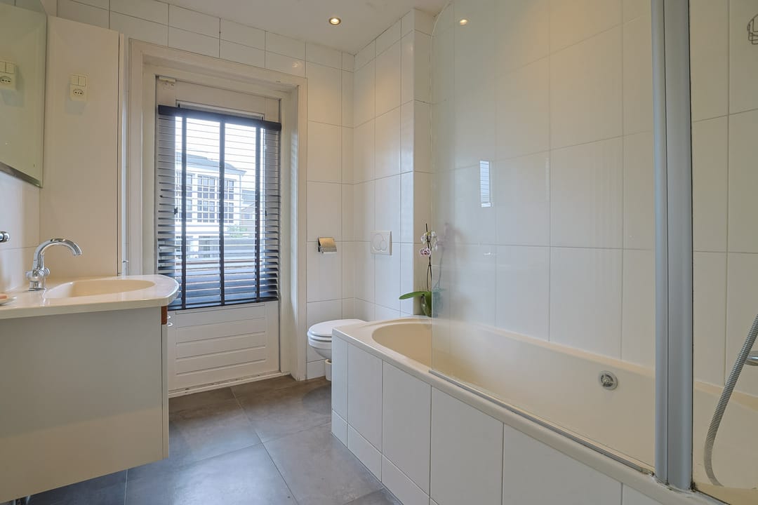 Foto 26 van Eemnesserweg 35