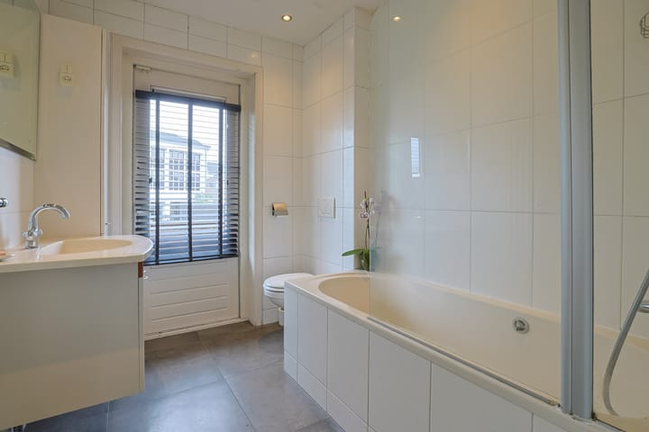 Foto 26 van Eemnesserweg 35