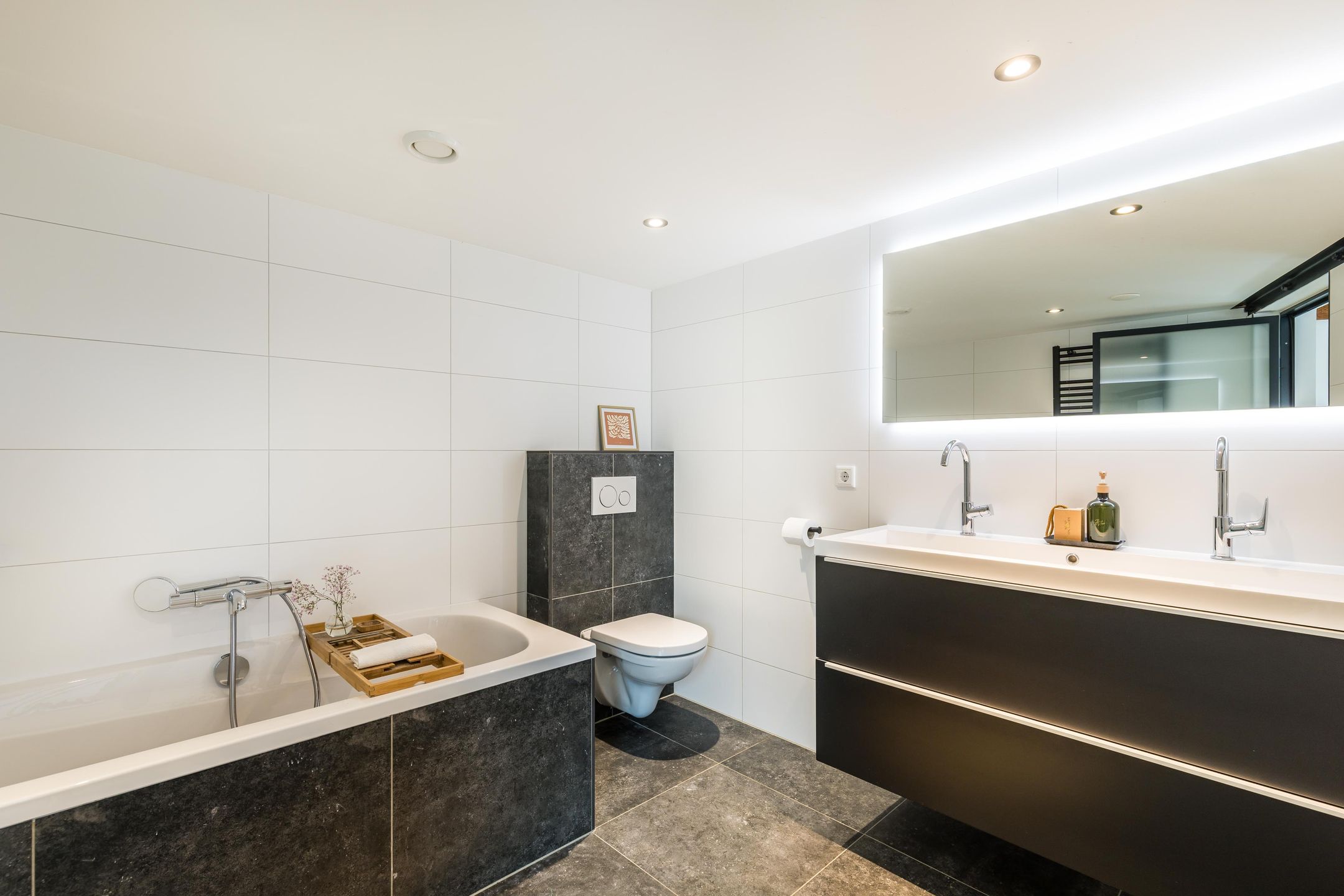 Foto 36 van Bergselaan 141-A