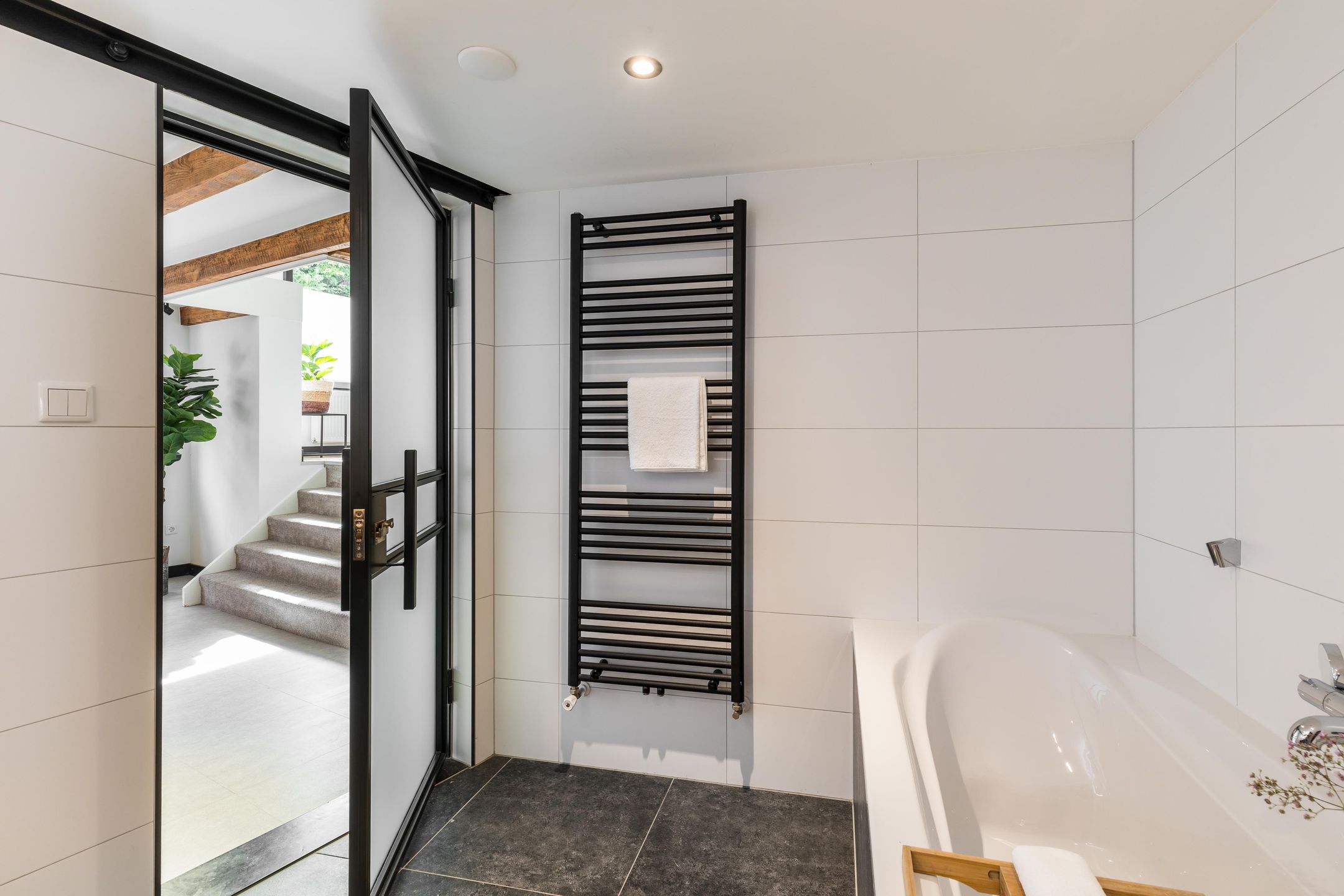 Foto 39 van Bergselaan 141-A