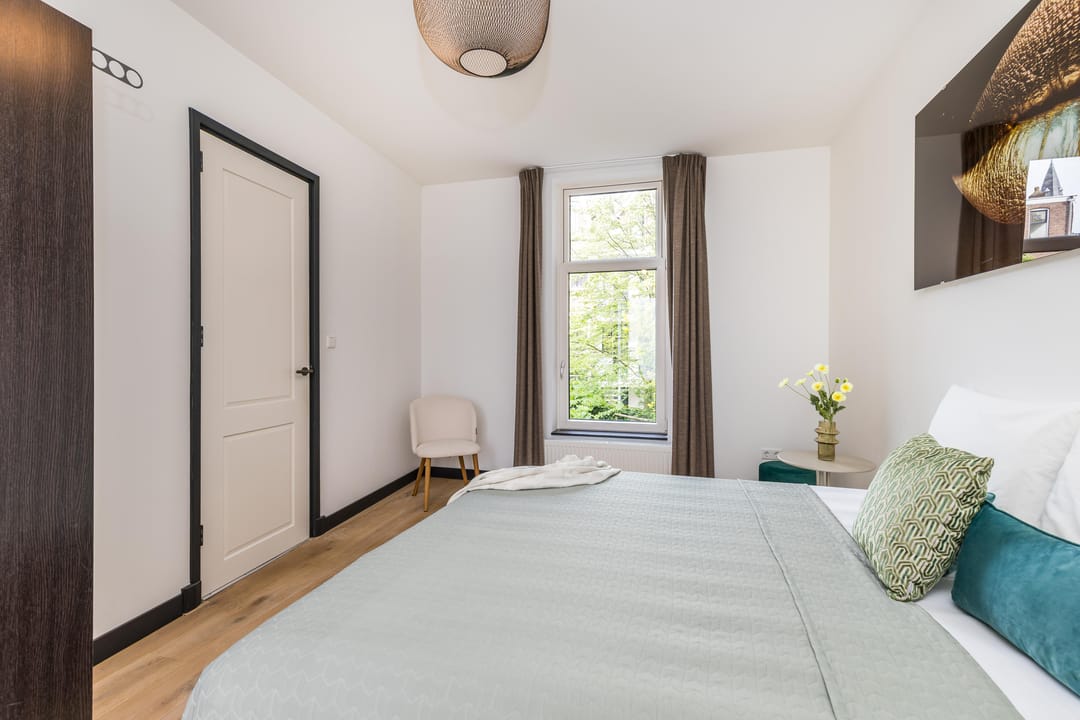 Foto 47 van Bergselaan 141-A