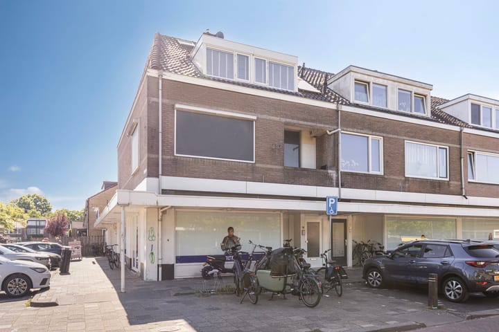 Foto 2 van Almarestraat 36-B