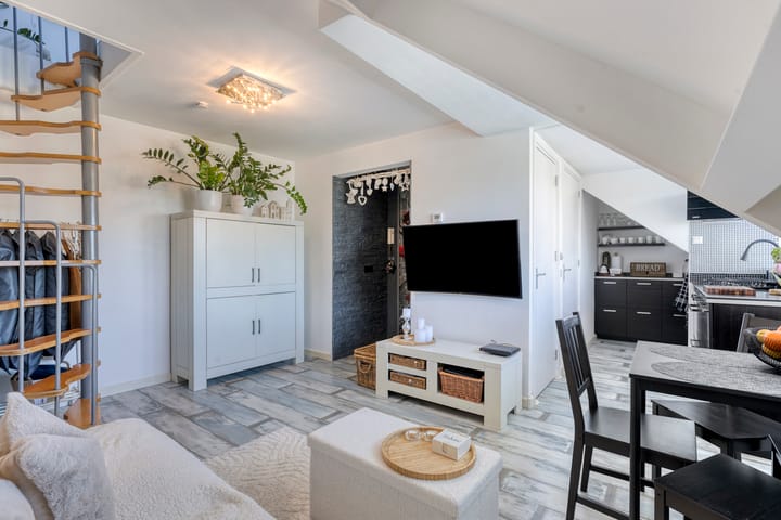 Foto 6 van Almarestraat 36-B