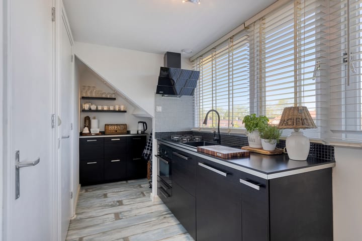 Foto 8 van Almarestraat 36-B