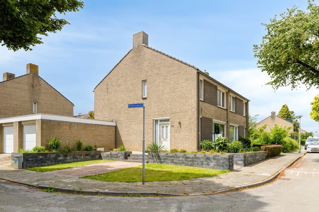 Foto 1 van van Akenweg 113