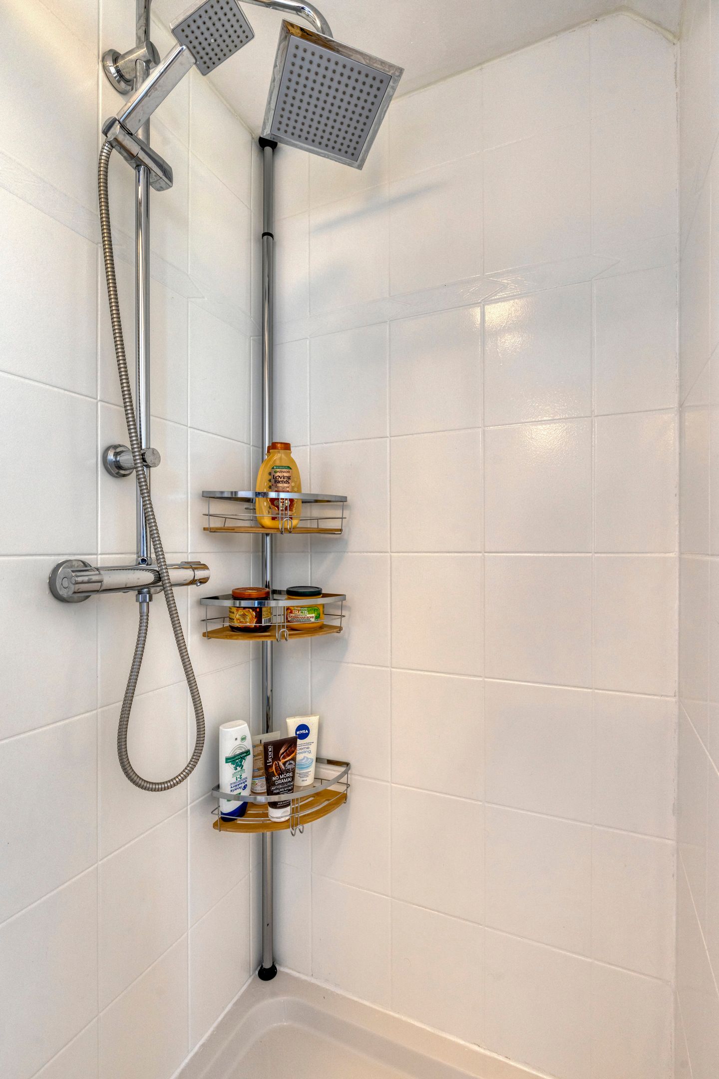 Photo 14 of Almarestraat 36-B