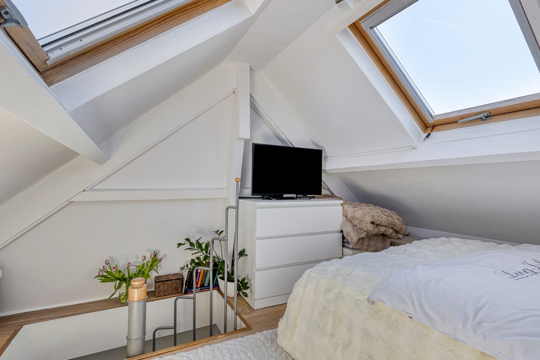 Photo 17 of Almarestraat 36-B