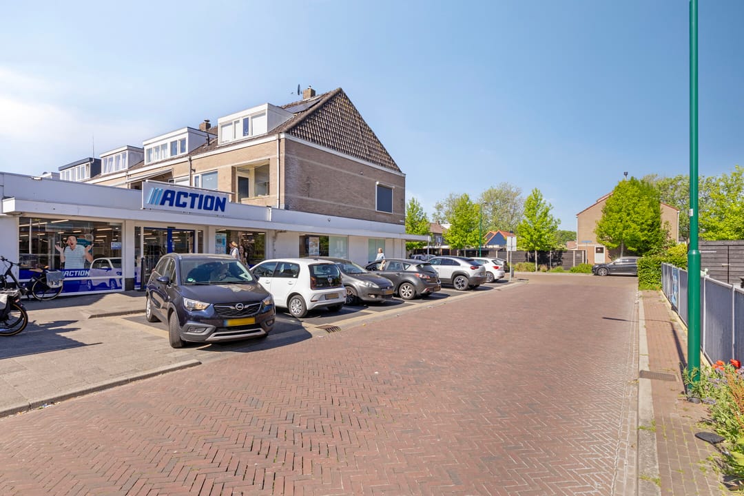 Photo 22 of Almarestraat 36-B