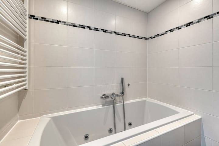 Foto 23 van van Akenweg 113