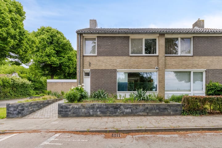 Foto 37 van van Akenweg 113