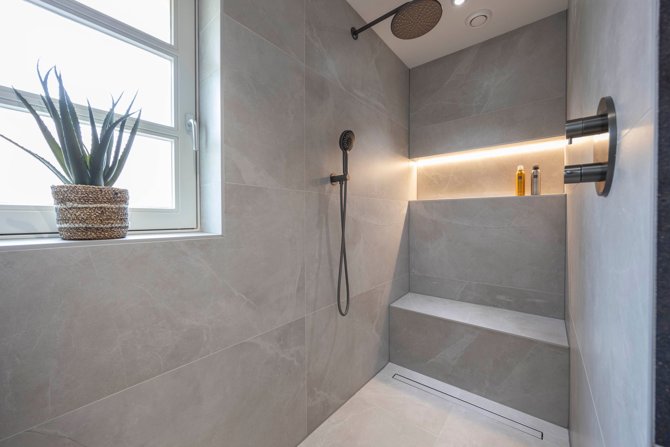 Photo 33 of Biestsestraat 25